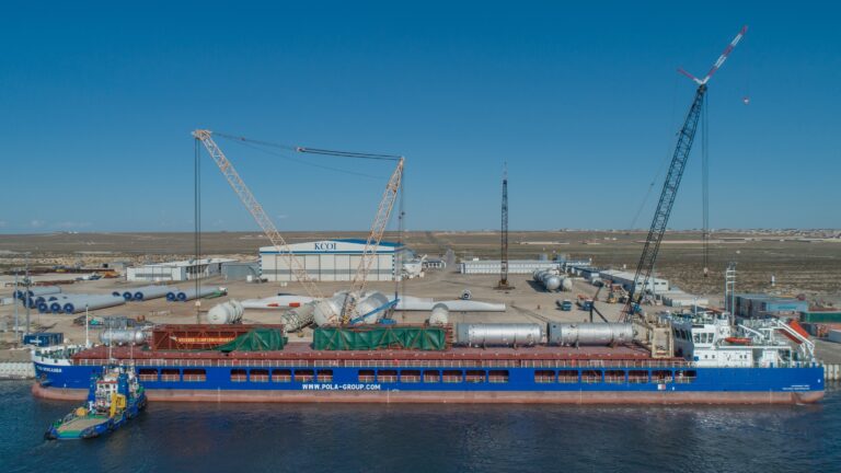 The 650 tons capacity crane available at KCOI jetty